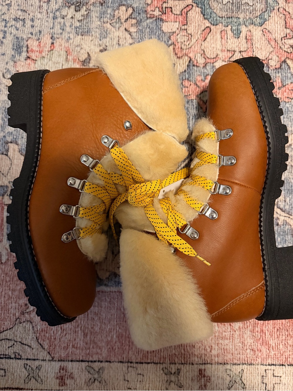 NWT J. Crew Tan Shearling Lace-Up Kids Boots with Yellow Laces Size 10